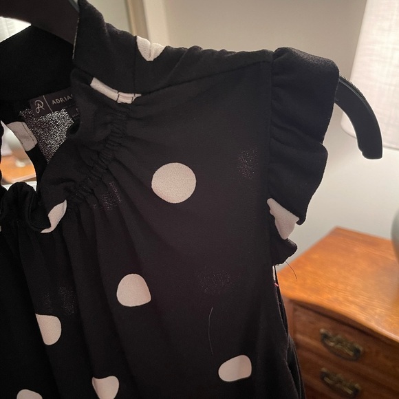 Adrianna Papell Polka Dot Blouse - Picture 4 of 8